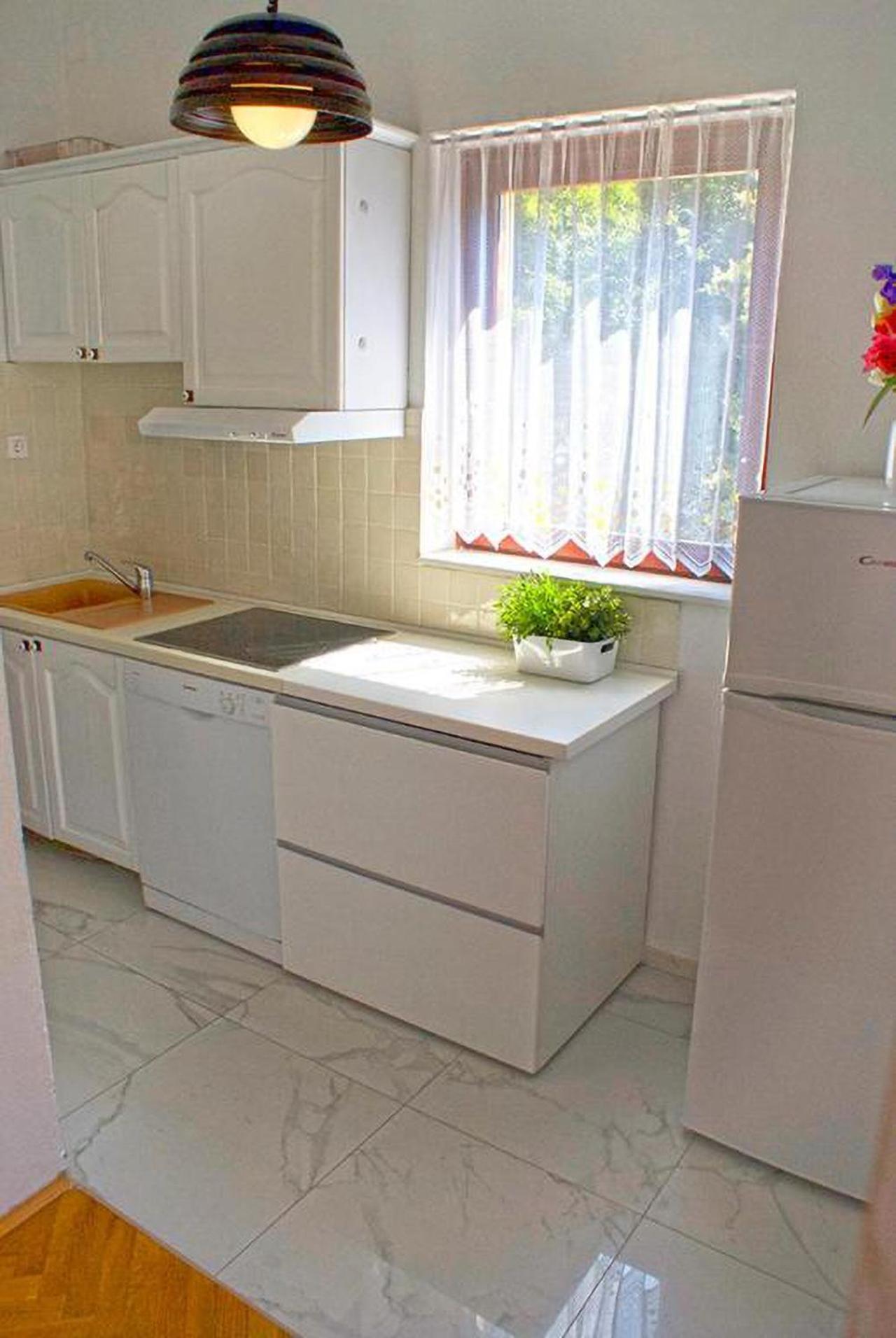 Apartmani Ribarica**** Карлобаг Экстерьер фото
