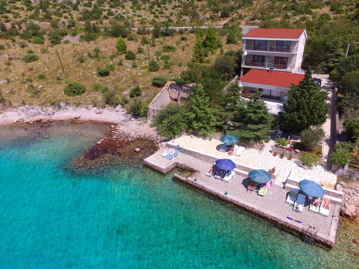 Apartmani Ribarica**** Карлобаг Экстерьер фото